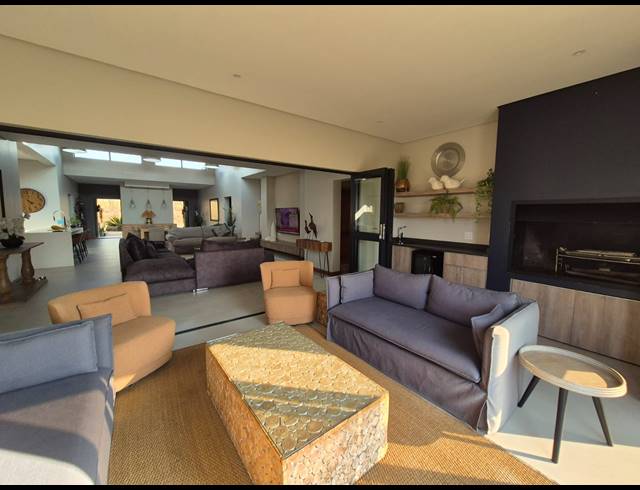 4 BEDROOM HOUSE FOR SALE IN HERON BANKS GOLF ESTATE